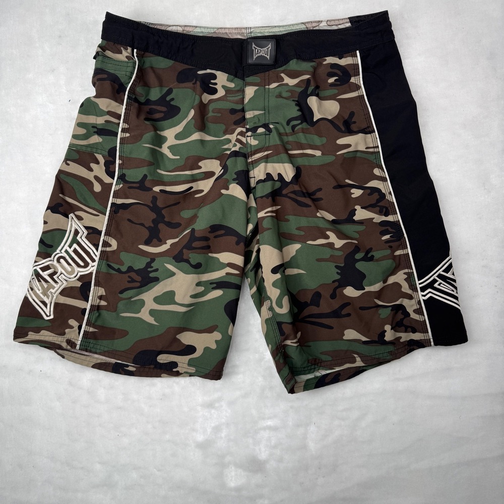 Tapout Board Shorts Large Camo MMA Y2K Grunge Mens UFC Fighting